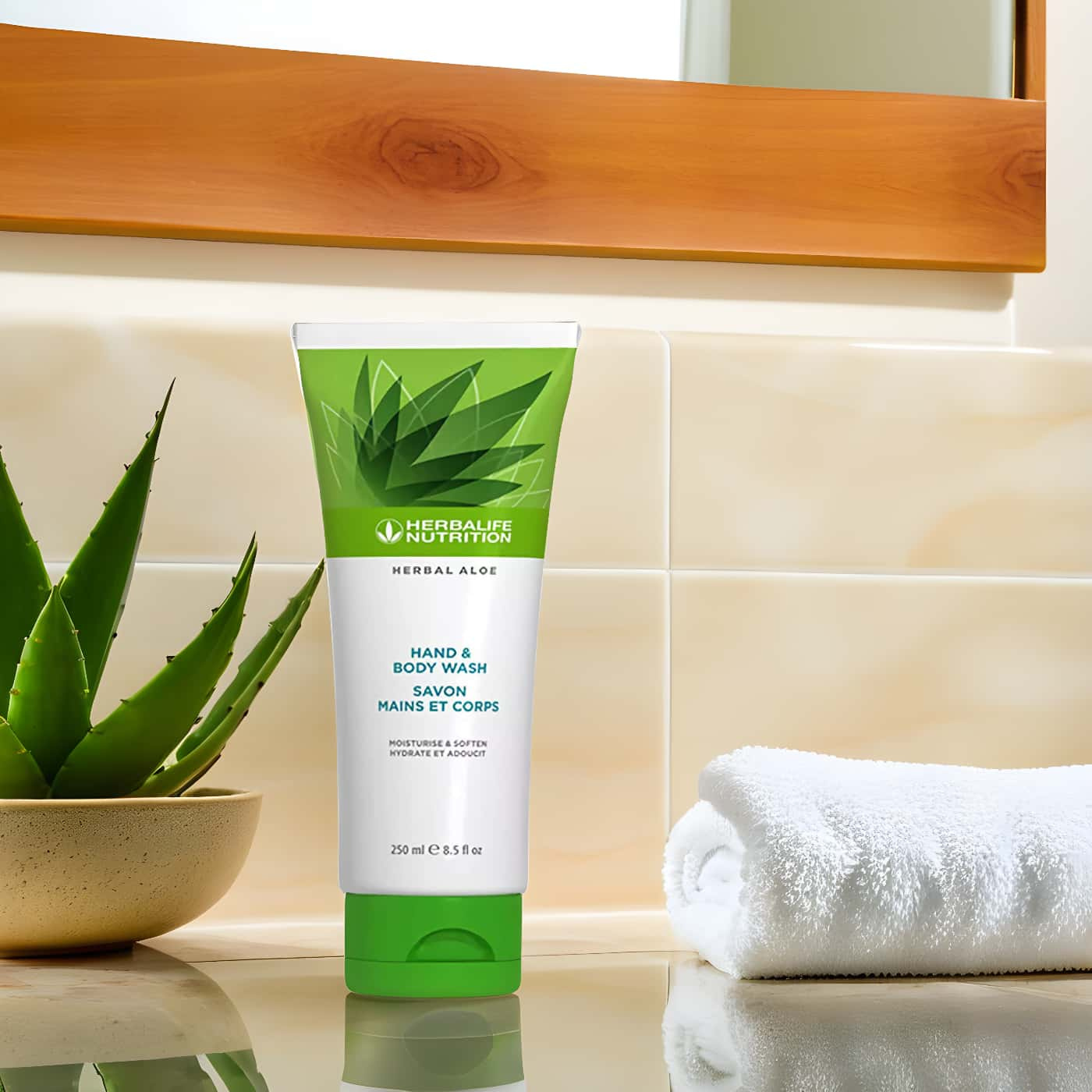 Herbalife Herbal Aloe Hand & Body Wash – skonsam tvål med aloe vera – rengör utan att torka ut huden – fräsch och mjuk känsla