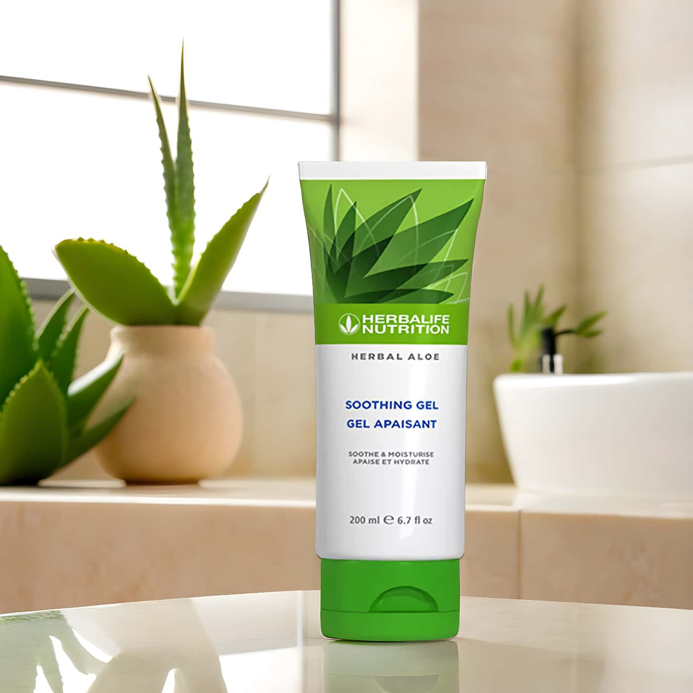 Herbalife Herbal Aloe Soothing Gel – Återfuktande & svalkande aloe vera gel för torr & irriterad hud – Parfymfri & snabbt absorberande