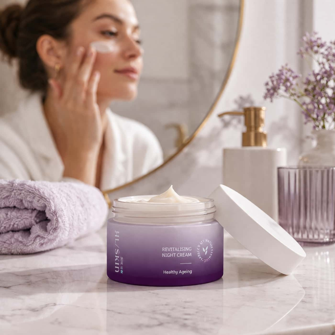 Herbalife Revitalising Night Cream nattkräm för återfuktad hud med squalane och glycerin